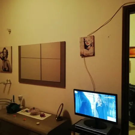 La Casa Di Hilde * カターニア
